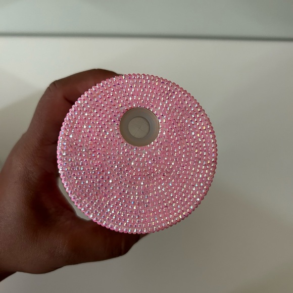 SOLD!!! 16 oz Bedazzled Pink horror character Tumbler Cup! - Picture 5 of 5